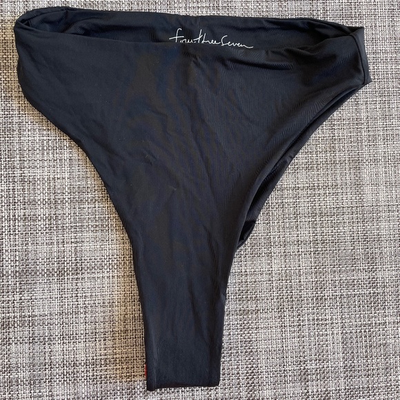 437 Aubrey Swim Bottoms - Black - Picture 1 of 2